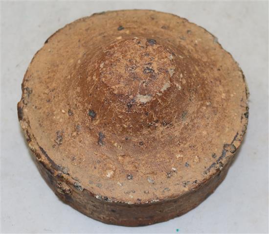 A Chinese Yingqing bowl and a Junyao ovoid jar, diameter 16cm